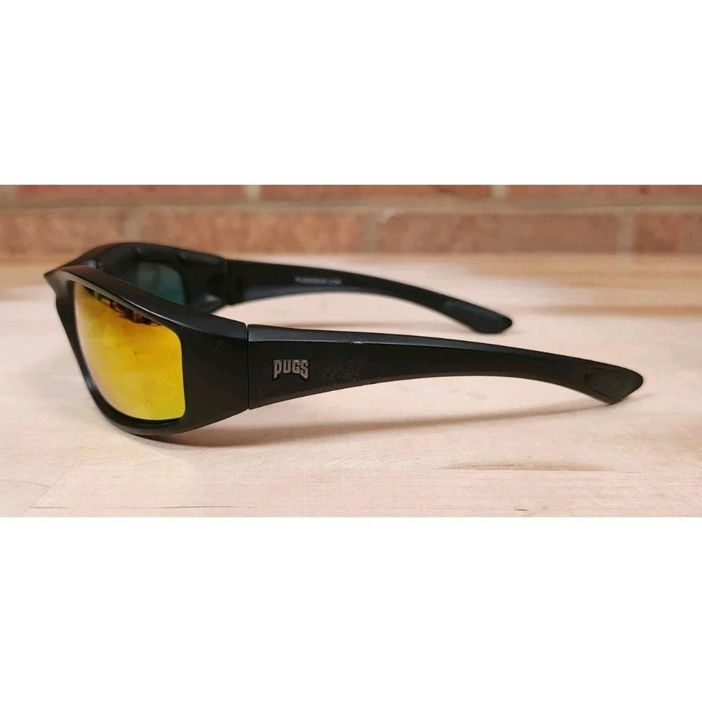 Pugs Ripper #4 Riding Sport Sunglasses Foam Protection Black Wraparound